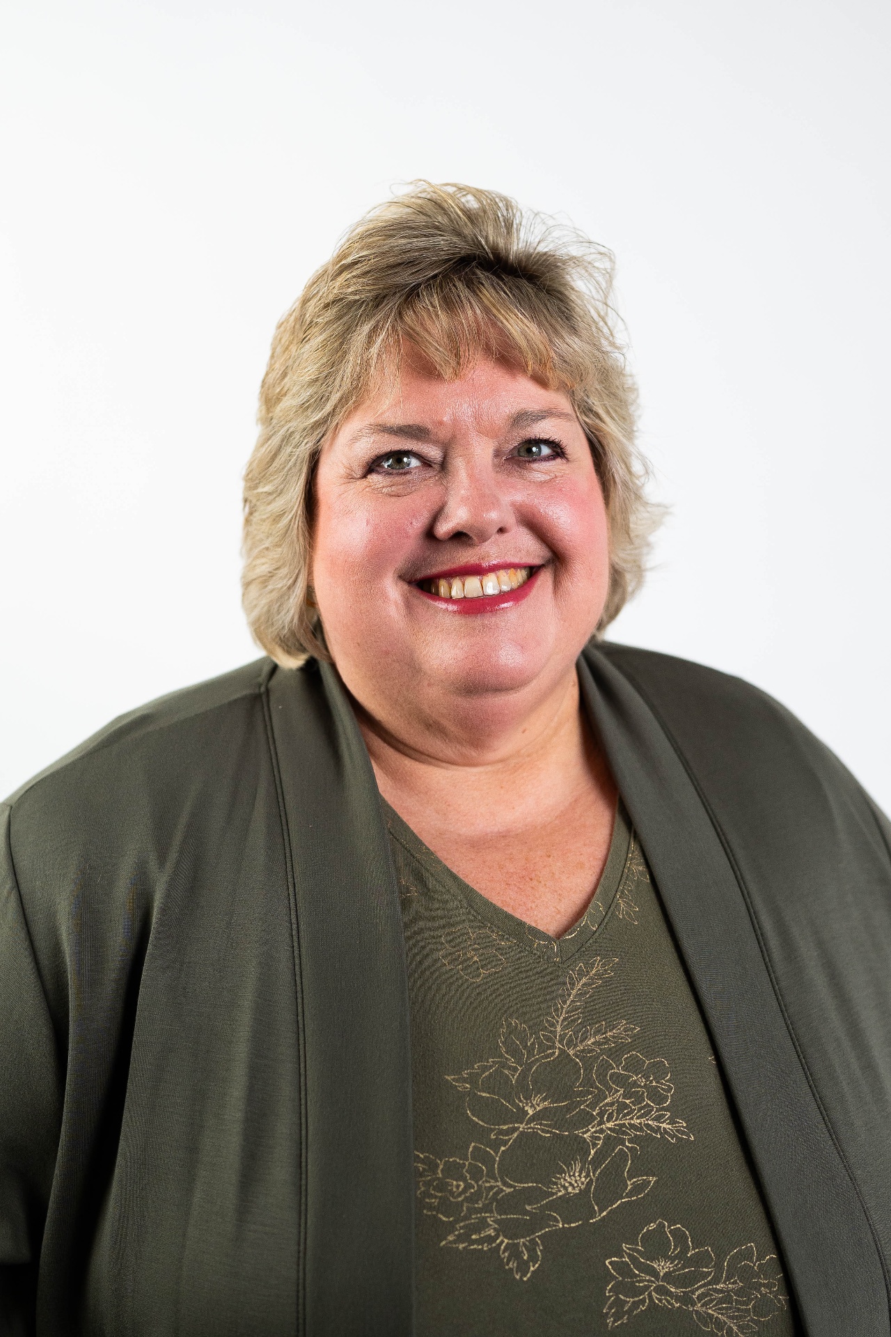 Eleza Miller - Operations & Client Services Manager at Plan2Thrive Financial Services